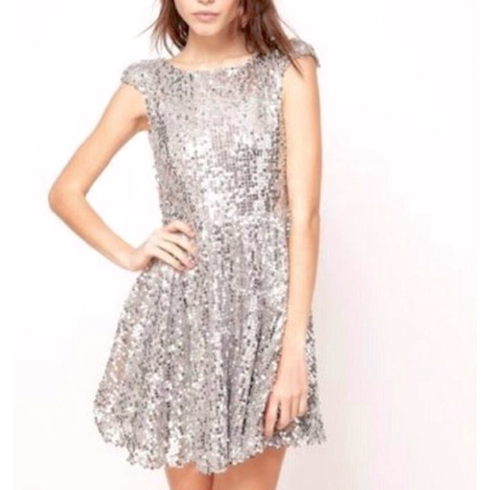Topshop Silver Sequin Mini Dress limited edition size 2